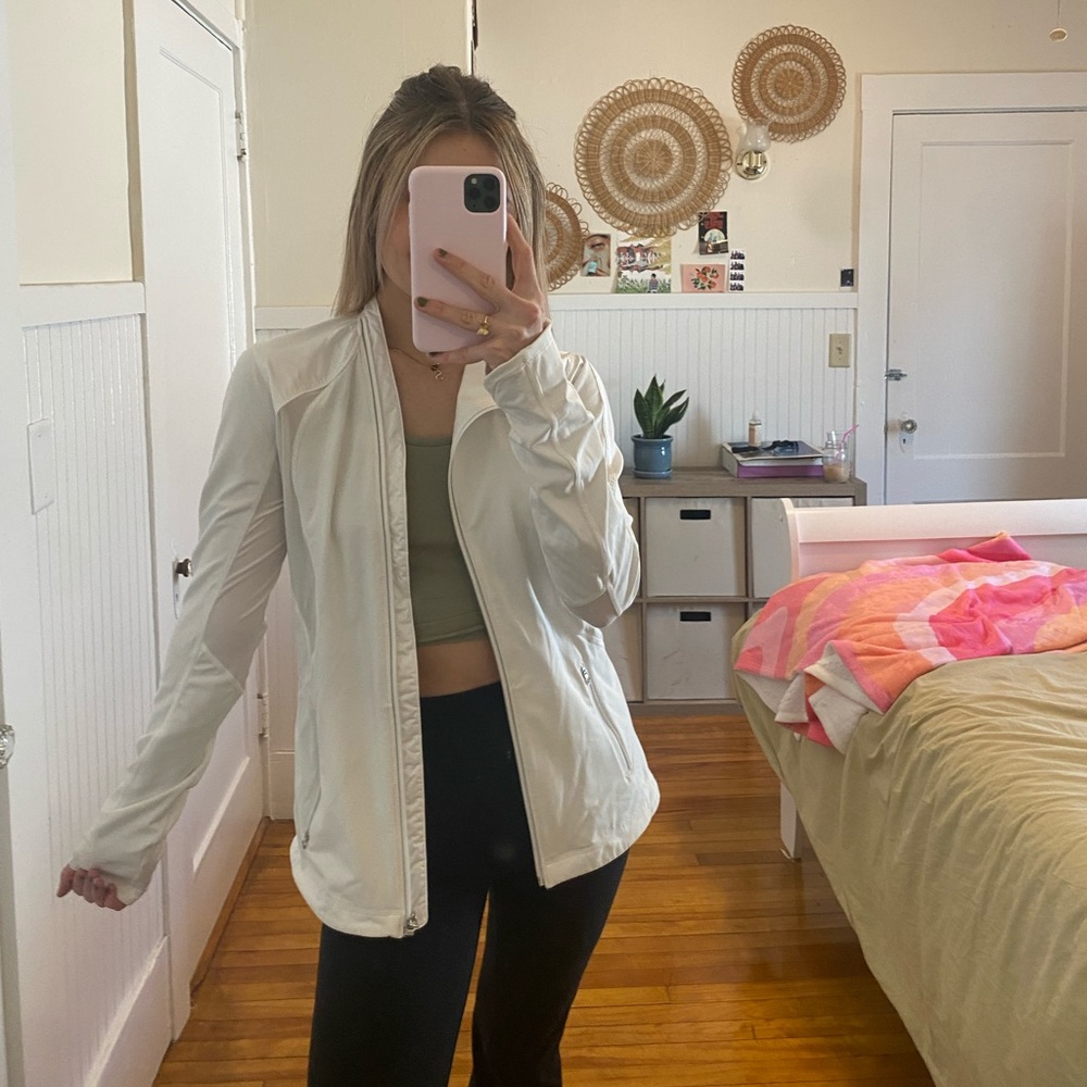Lulu Lemon White Zip Up Jacket